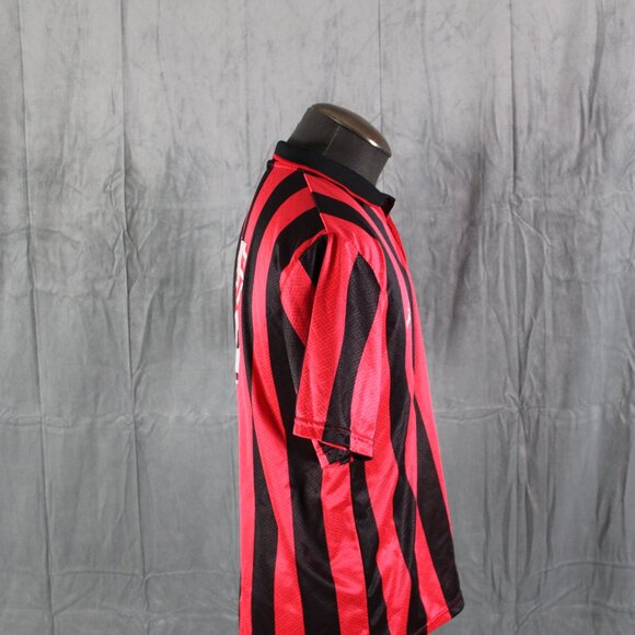 Vintage Puma Soccer Jersey - Red and Black Pinstripe Number 7 - Men's Medium - Picture 8 of 9